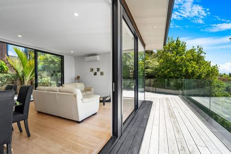 Photo of property in 11b Duncansby Road, Stanmore Bay, Whangaparaoa, 0932