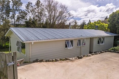 Photo of property in 20 Derrick Road, Kawakawa, 0210