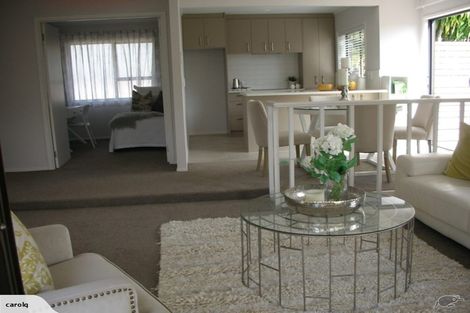 Photo of property in 2/123 Prince Regent Drive, Half Moon Bay, Auckland, 2012