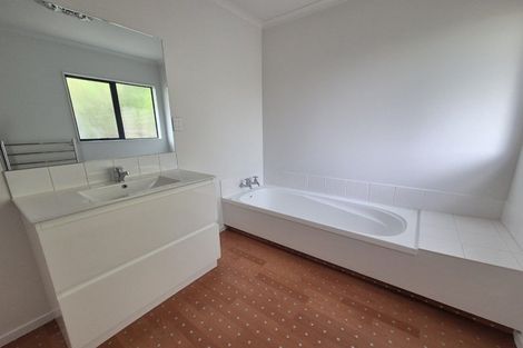 Photo of property in 12 Webster Place, Picton, 7220