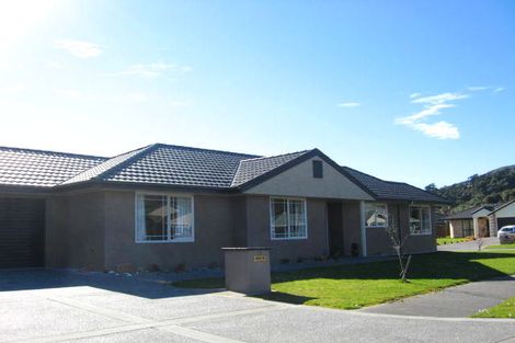 Photo of property in 18 Westvale Drive, Greymouth, 7805