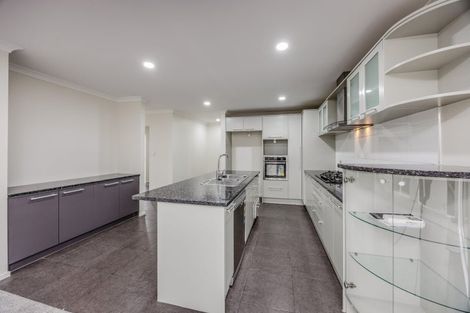 Photo of property in 10 Savina Court, Flat Bush, Auckland, 2019
