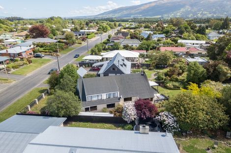 Photo of property in 30 Lynas Street, Outram, 9019