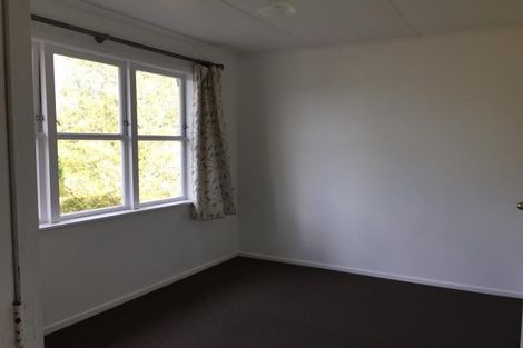 Photo of property in 36 Longburn Road, Henderson, Auckland, 0610