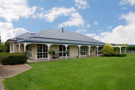 Photo of property in 10 Oakshott Road, Ngahinapouri, Te Awamutu, 3876