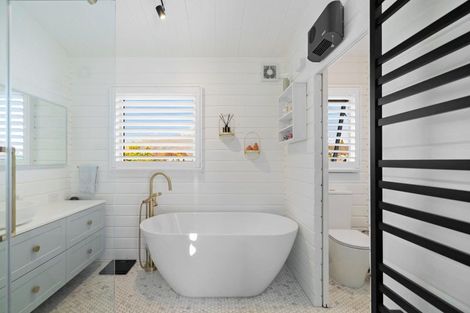 Photo of property in 13 Argyle Place, Arrowtown, 9302