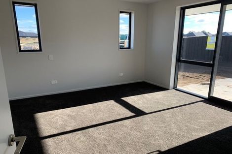 Photo of property in 127 Shillingford Boulevard, Rolleston, 7615