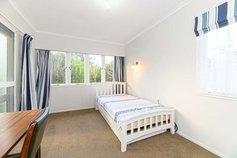 Photo of property in 17 Routley Drive, Glen Eden, Auckland, 0602