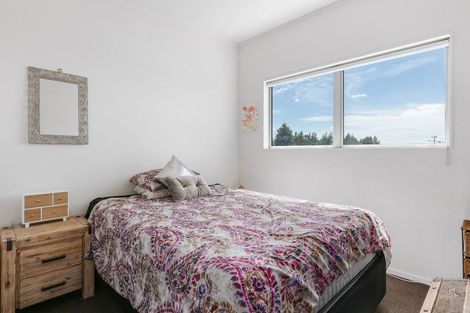 Photo of property in 31 Reynolds Place, Papamoa Beach, Papamoa, 3118