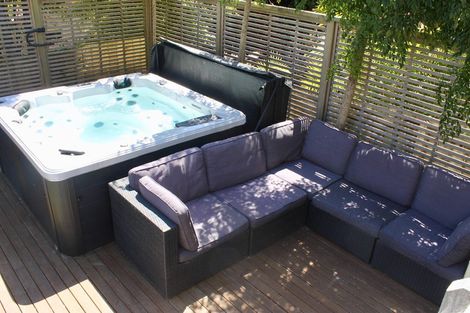 Photo of property in 25a Alexander Avenue, Torbay, Auckland, 0630