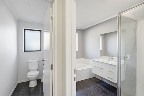Photo of property in 9 Claw Place, Rolleston, 7615
