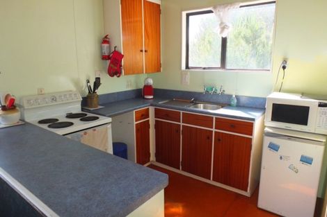 Photo of property in 10 Trafalgar Street, Foxton Beach, Foxton, 4815