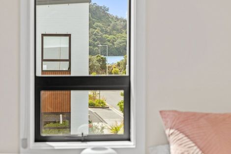 Photo of property in 24 Marine Parade, Hobsonville, Auckland, 0616