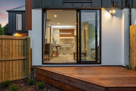 Photo of property in 2/31 Cleveland Street, Edgeware, Christchurch, 8013