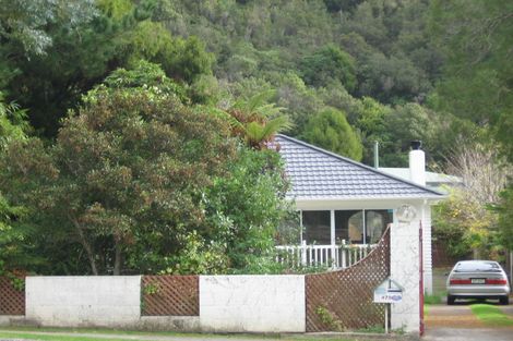 Photo of property in 478 Stokes Valley Road, Stokes Valley, Lower Hutt, 5019