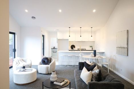 Photo of property in 1 Mangatainoka Lane, Awapuni, 4412