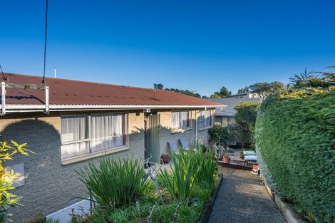 Photo of property in 11 Bell Crescent, Concord, Dunedin, 9018