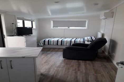 Photo of property in 67 Stevenson Road, Clarks Beach, 2122