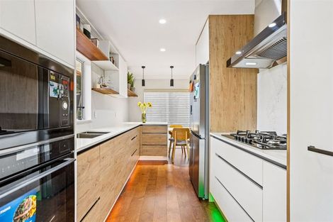 Photo of property in 3a Royal Road, Massey, Auckland, 0614