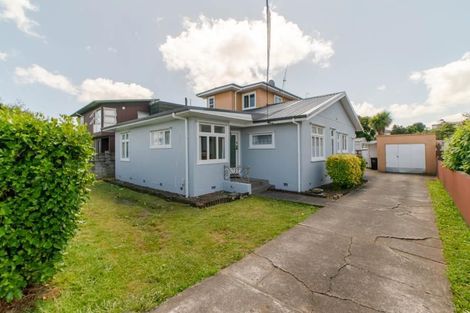 Photo of property in 859 Main Street, Roslyn, Palmerston North, 4414