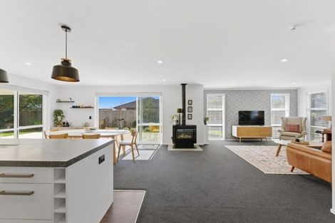 Photo of property in 26 Jules Crescent, Bell Block, New Plymouth, 4312