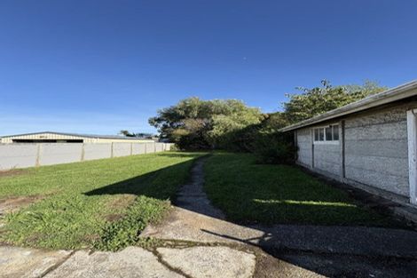 Photo of property in 11 Dyson Street, Strathern, Invercargill, 9812