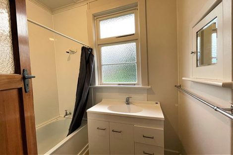 Photo of property in 7 Ovenden Street, Owaka, 9535