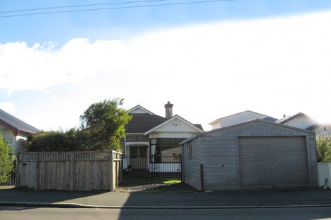 Photo of property in 168 Victoria Road, Saint Clair, Dunedin, 9012