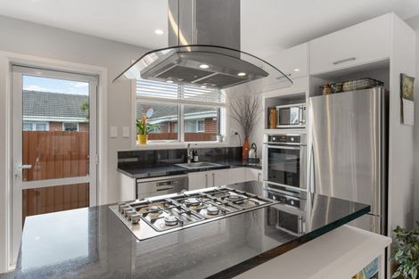 Photo of property in 3/29 Heywood Terrace, Richmond, Christchurch, 8013