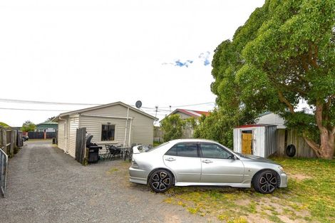 Photo of property in 147 Bowhill Road, New Brighton, Christchurch, 8083