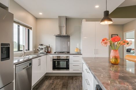 Photo of property in 49 Lytton Road, Riverdale, Gisborne, 4010