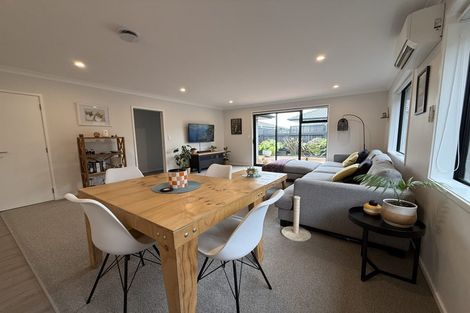 Photo of property in 51 Hills View Drive, Papamoa, 3118