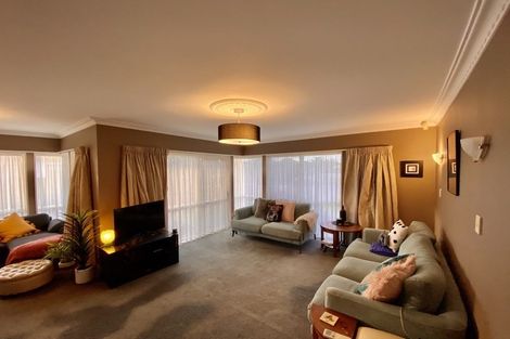 Photo of property in 11 Ngamotu Place, Mount Maunganui, 3116