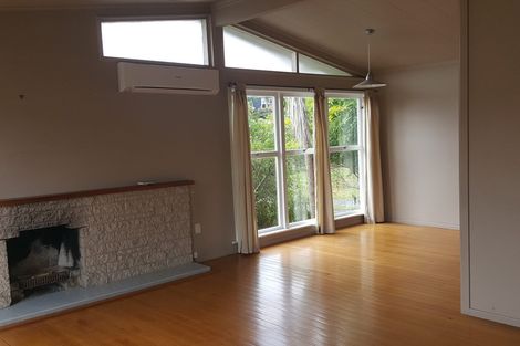 Photo of property in 3 Tyne Road, Forrest Hill, Auckland, 0620