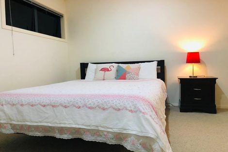 Photo of property in 118 Onetaunga Road, Chatswood, Auckland, 0626