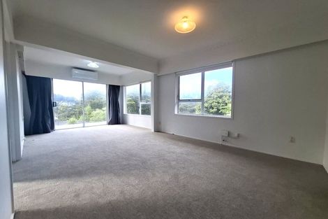 Photo of property in 2/12 Lydia Avenue, Northcote, Auckland, 0627