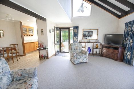 Photo of property in 64a Avondale Road, Taradale, Napier, 4112