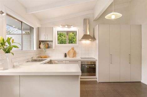 Photo of property in 130 Condell Avenue, Papanui, Christchurch, 8053