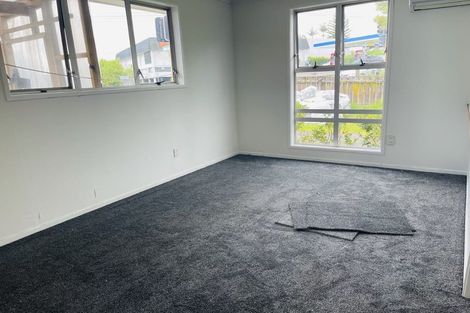 Photo of property in 163 Royal Road, Massey, Auckland, 0614