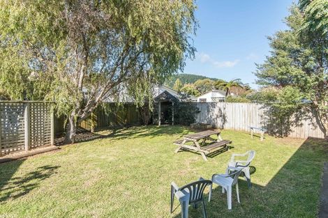 Photo of property in 84 Aorangi Road, Paraparaumu, 5032