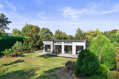 Photo of property in 268 Thornton Road, Cambridge, 3496