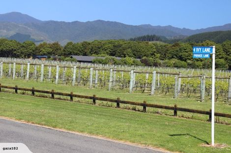 Photo of property in 18 Ivy Lane, Ohau, Levin, 5570