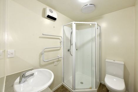 Photo of property in 2/24 Whitmore Street, Edgeware, Christchurch, 8013