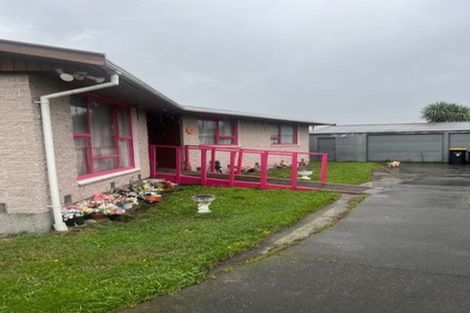 Photo of property in 15 Shetland Street, Woolston, Christchurch, 8062