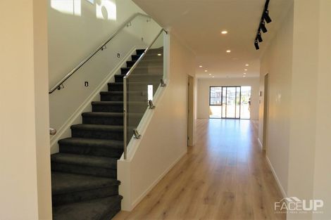 Photo of property in 16 Hea Road, Hobsonville, Auckland, 0616