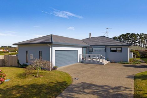 Photo of property in 89 Elsie Drive, Waiuku, 2123