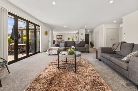 Photo of property in 1 Simpson Crescent, Raumati Beach, Paraparaumu, 5032