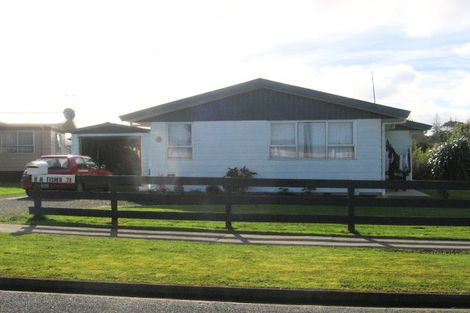 Photo of property in 28 Mckay Crescent, Dargaville, 0310