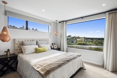 Photo of property in 3 Manawanui Way, Orewa, 0931