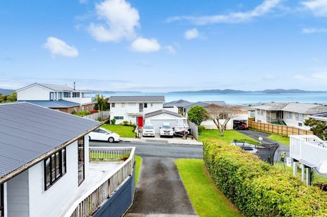 Photo of property in 11 Rawhiti Place, Snells Beach, 0920